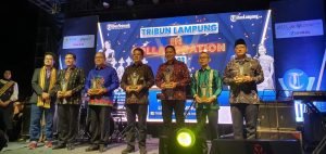 Lampung Barat Raih Penghargaan dari Tribun Lampung Awards In Colaboration 2023