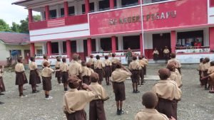 Satgas TMMD Berikan Pelatihan PBB kepada Siswa-siswi SDN Pigapu