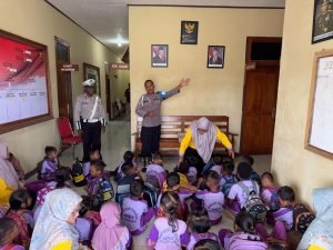 Sat Lantas Polres Keerom Gelar Outing Class Edukasi Keselamatan Berlalu Lintas