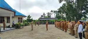 Apel Pagi Bersama Drs H Daud Msi di Distrik Skanto