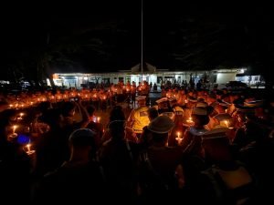 Polres Keerom Gelar Aksi 500 Lilin sebagai Simbol Duka dan Solidaritas Kemanusiaan