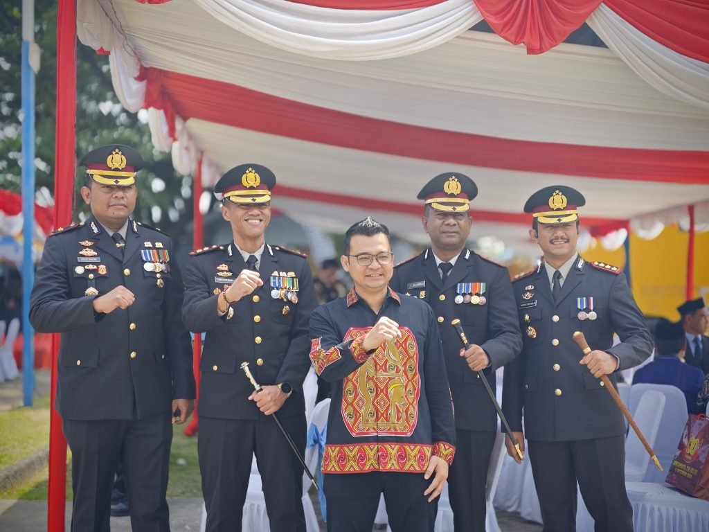 Kapolres Keerom Hadiri Upacara Peringatan HUT TNI ke 80, Tegaskan Soliditas TNI-Polri