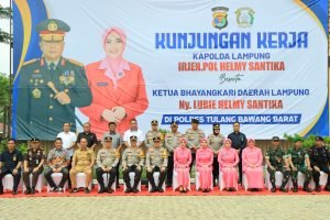 Irjen Pol Helmy Santika, Laksanakan Kunjungan Kerja di Polres Tulang Bawang Barat, Tekankan kehadiran Polri di Tengah Masyarakat