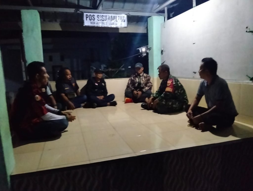 Serka Supriyadi Pimpin Langsung Kegiatan Siskamling